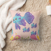 Coussin Poissons violets et bleus dans un décor d'océan ro (Couverture)