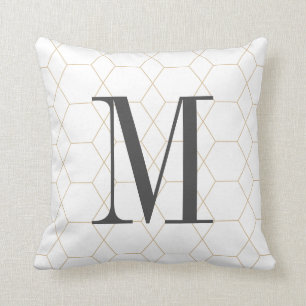 Coussin Polymod décoré d'un monogramme