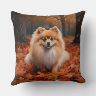 Coussin Poméranie dans les feuilles d'automne chute inspir