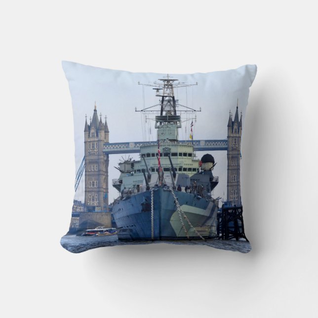 Coussin Pont de la Tour Londres. (Recto)
