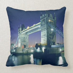 Coussin Pont de tour au crépuscule