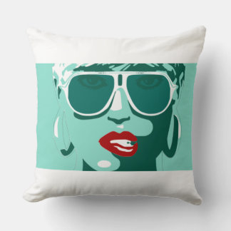 Coussin Pop Art Jolie Femme Lunettes de soleil Rouge Lipst