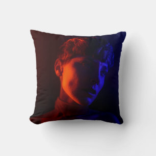 Coussin Portrait couleur femme rouge bleu