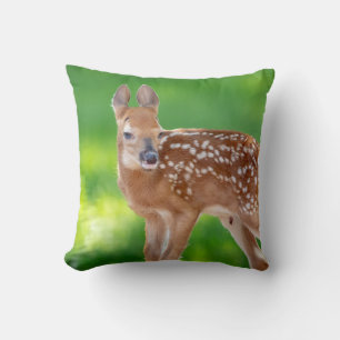 Coussin Portrait d'un nouveau-né (cerf de Virginie)