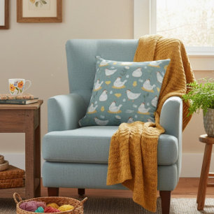 Coussin Poules rêvant dans le poulailler en bleu sarcelle