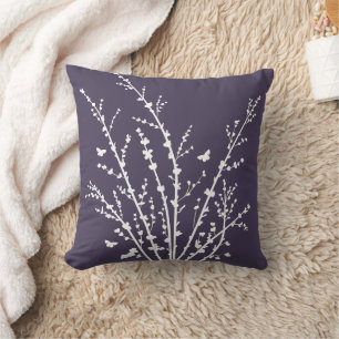 Coussin Poupées et branches minimes d'aubergine