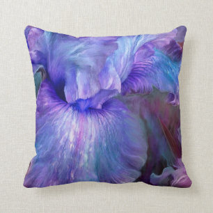 Coussin pourpre de décorateur d'art de modes