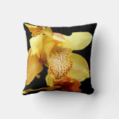 Coussin Poussin à orchidée jaune pâle (Verso)
