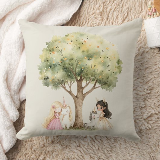 Coussin Princesse de conte de fée aquarelle Fantaisiste (Couverture)