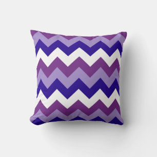 Coussin Purple, Mauve, Bleu, Chevrons Diagonaux Blancs