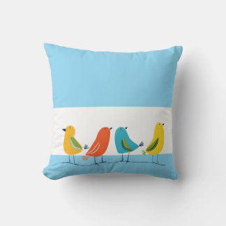 Coussin Quatre oiseaux perchés sur une brindille
