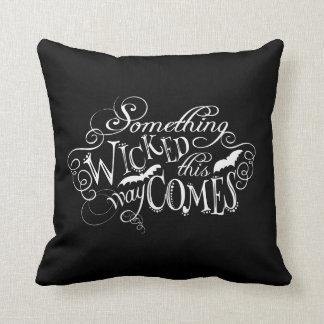 Coussin Quelque chose de Wicked Chalkboard Halloween Couss