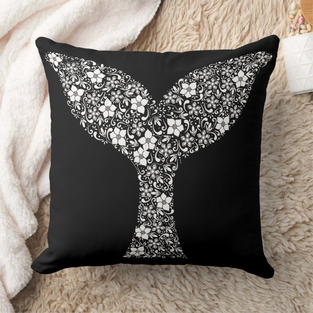 Coussin Queue de baleine fantaisiste : Beauté en fleurs (Couverture)