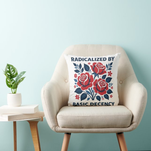 Coussin Radicalisé par la décence élémentaire – Art folklo (Chaise)
