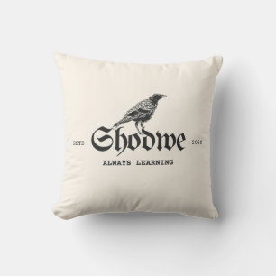 Coussin Raven Crest Toujours en Apprentissage