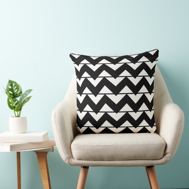 Coussin Rayure Chevron Noir et Blanc   (Chaise)
