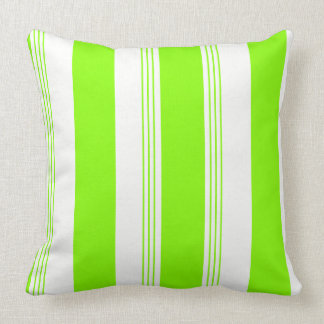 Coussin Rayure réversible de sucrerie de vert d'herbe et