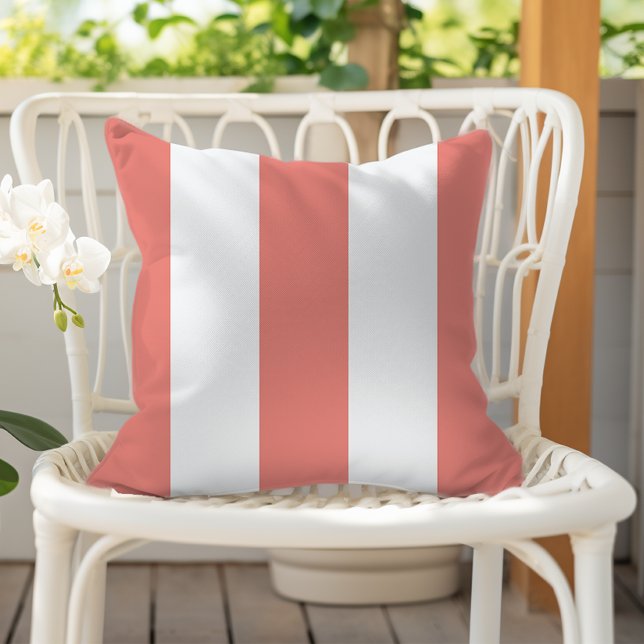 Coussin Rayures verticales de store corail brûlé et blanc (Créateur téléchargé)