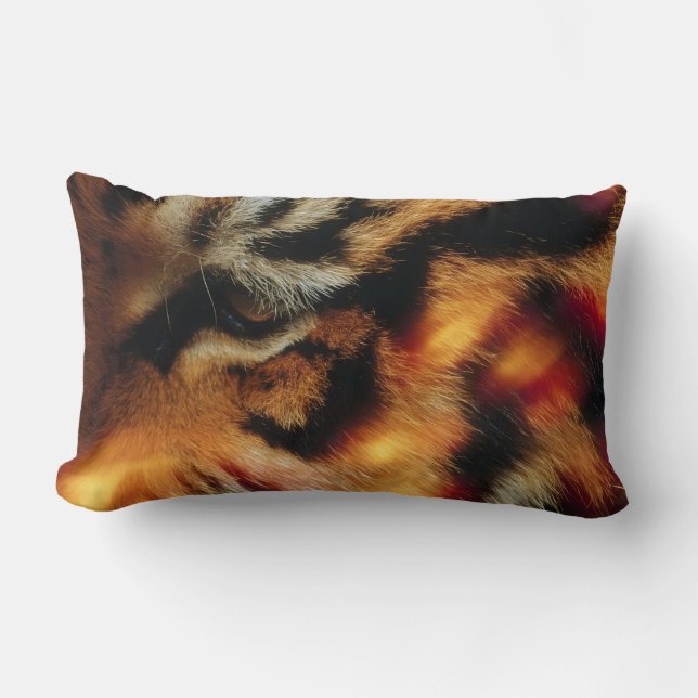 Coussin Rectangle Affiche de faune à proximité de l'œil de tigre dor (Recto)