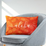 Coussin Rectangle Aloha typographie jaune orange ananas motif<br><div class="desc">Aloha. Apportez un peu de l'hospitalité hawaïenne dans votre maison avec cette brillante couleur, chic, frappant, élégant, moderne lombaire lancer oreiller sporting, croustillant, blanc écrit à la main typographie sur un motif graphique, ananas dans une ombre jaune et orange vif. Faites une déclaration amusante et élégante chaque fois que vous...</div>