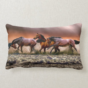Coussin Rectangle Beaux chevaux courants en surf