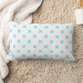 Coussin Rectangle Bébé bleu croix coutures sur blanc (Couverture)