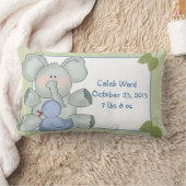 Coussin Rectangle Bébé éléphant sur vert avec canard en caoutchouc (Couverture)