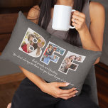 Coussin Rectangle Besoins BFF personnalisés Meilleurs Amis Photo Col<br><div class="desc">Célébrez votre amitié avec votre BFF avec ce coussin lombaire photo personnalisé. La typographie moderne et audacieuse présente 3 de vos photos préférées de vous et de votre meilleur ami, ainsi qu'une citation facilement personnalisable sur le devant. Au fond, il y a de l'espace pour vos noms, un autre message,...</div>