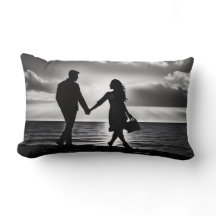 Black & White Beach Walk Silhouette : Amour intemp