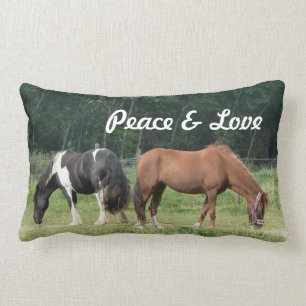 Coussin Rectangle Brown et cheval noir côte à côte