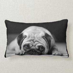 Coussin Rectangle Carlin triste