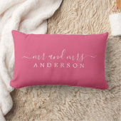 Coussin Rectangle Chic Script Mr Mme Hot Pink Monogramme nouvellemen (Couverture)