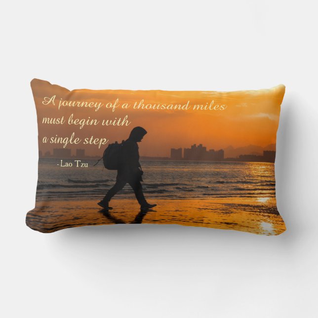Coussin Rectangle Classic Lao Tzu Journey Quote (Recto)