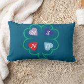 Coussin Rectangle Clover avec les coeurs (Couverture)