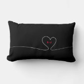 Coussin Rectangle Cœur de la Saint-Valentin Monogramme Date Deux-Ton (Recto)