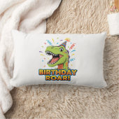 Coussin Rectangle Conception d'anniversaire de dinosaure mignon Rugi (Couverture)