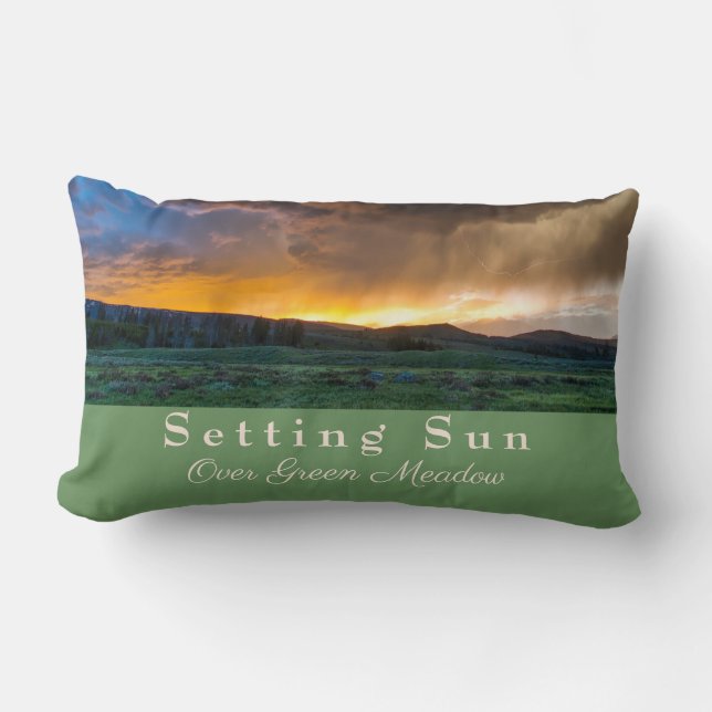 Coussin Rectangle Coucher de soleil sur prairie verte  (Recto)