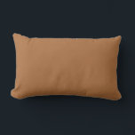 Coussin Rectangle Couleur uni cuivre<br><div class="desc">La couleur du cuivre est un rouge-brun profond et chaud. Souvent présent dans la nature, surtout dans les roches et le sol. Hex# AE703F Copper a une relation forte et dynamique avec le luxe et la richesse. C'est un choix idéal pour ajouter une touche de sophistication à tout look ou...</div>
