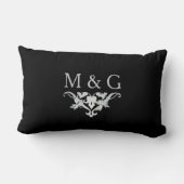 Coussin Rectangle Deux monogrammes avec Scrollwork et feuille A24B (Verso)