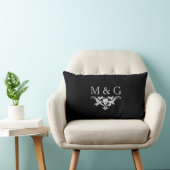 Coussin Rectangle Deux monogrammes avec Scrollwork et feuille A24B (Chaise)