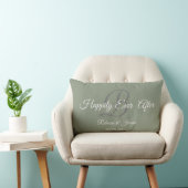 Coussin Rectangle Élégant Sage Vert Monogramme Heureux Jamais Après (Chaise)