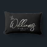 Coussin Rectangle Élégant signature Script Nom de famille<br><div class="desc">Élégant Signature Script Personnalisé Nom De Famille Jeter Oreiller. Nom personnalisé conception de typographie de calligraphie simple classe.</div>