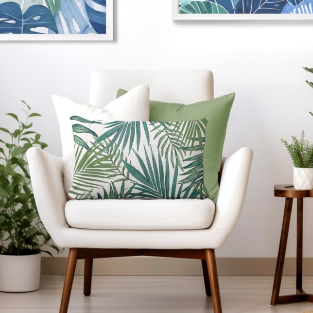 Coussin Rectangle Feuilles de palmiers tropicaux modernes (Elevate Your Décor: Discover our Elegant Coastal Throw Pillows from Totally Coast)