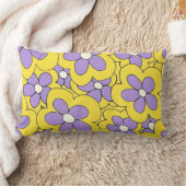 Coussin Rectangle Fleur Jaune et Violet dessinée à la main (Couverture)