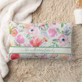 Coussin Rectangle Fleurs aquarelles roses écriture nom de famille (Couverture)