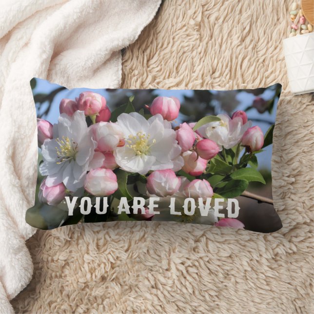 Coussin Rectangle Fleurs Inspirantes Vous êtes aimé  (Couverture)
