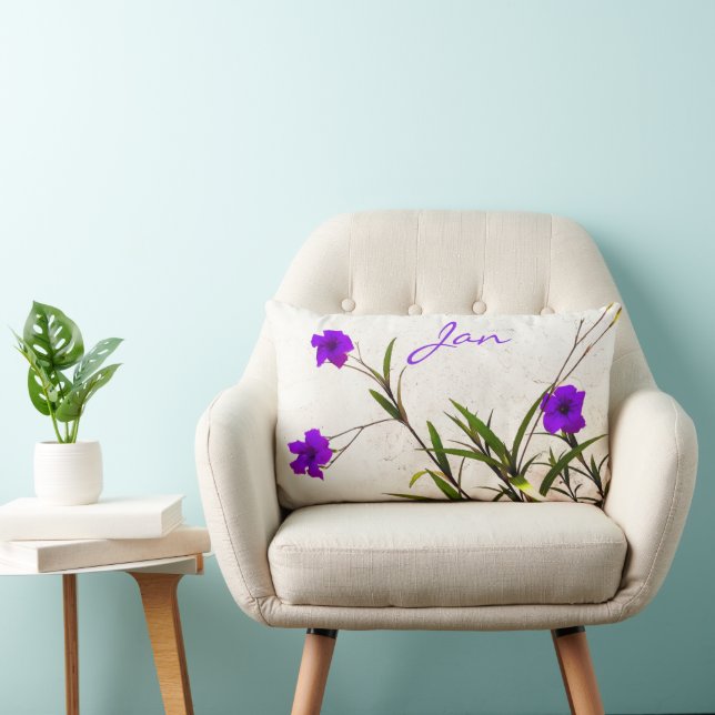 Coussin Rectangle Fleurs violettes dans l'oreiller à lancer de la br (Chaise)