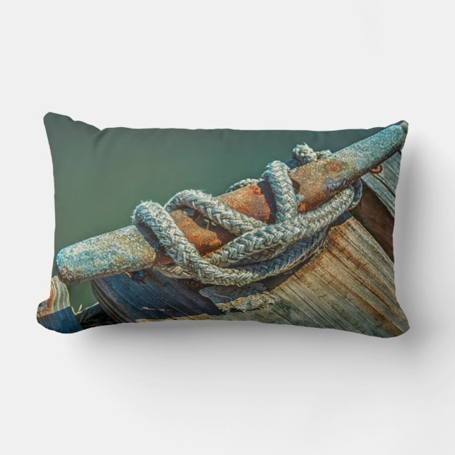 Coussin Rectangle Gros plan de taquet de bateau et de corde (Recto)