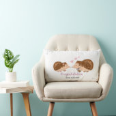 Coussin Rectangle Hérisson mariage ou fiançailles romantique (Chaise)
