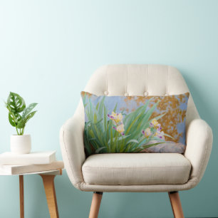 Coussin Rectangle Irises jaunes et pourpres avec lumière dorée